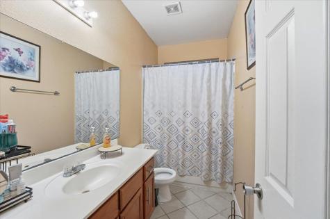 106 Luna Vista Cove Del Valle TX 78617