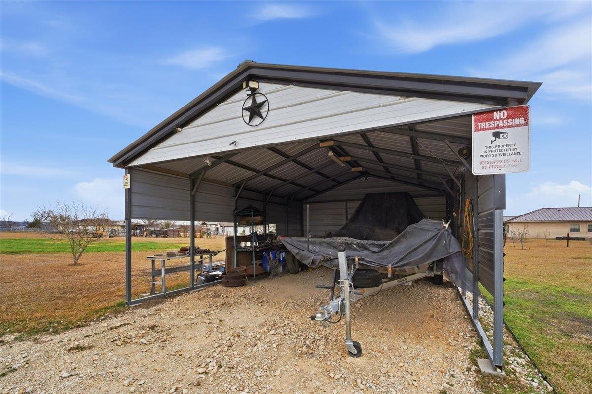 106 Luna Vista Cove Del Valle TX 78617
