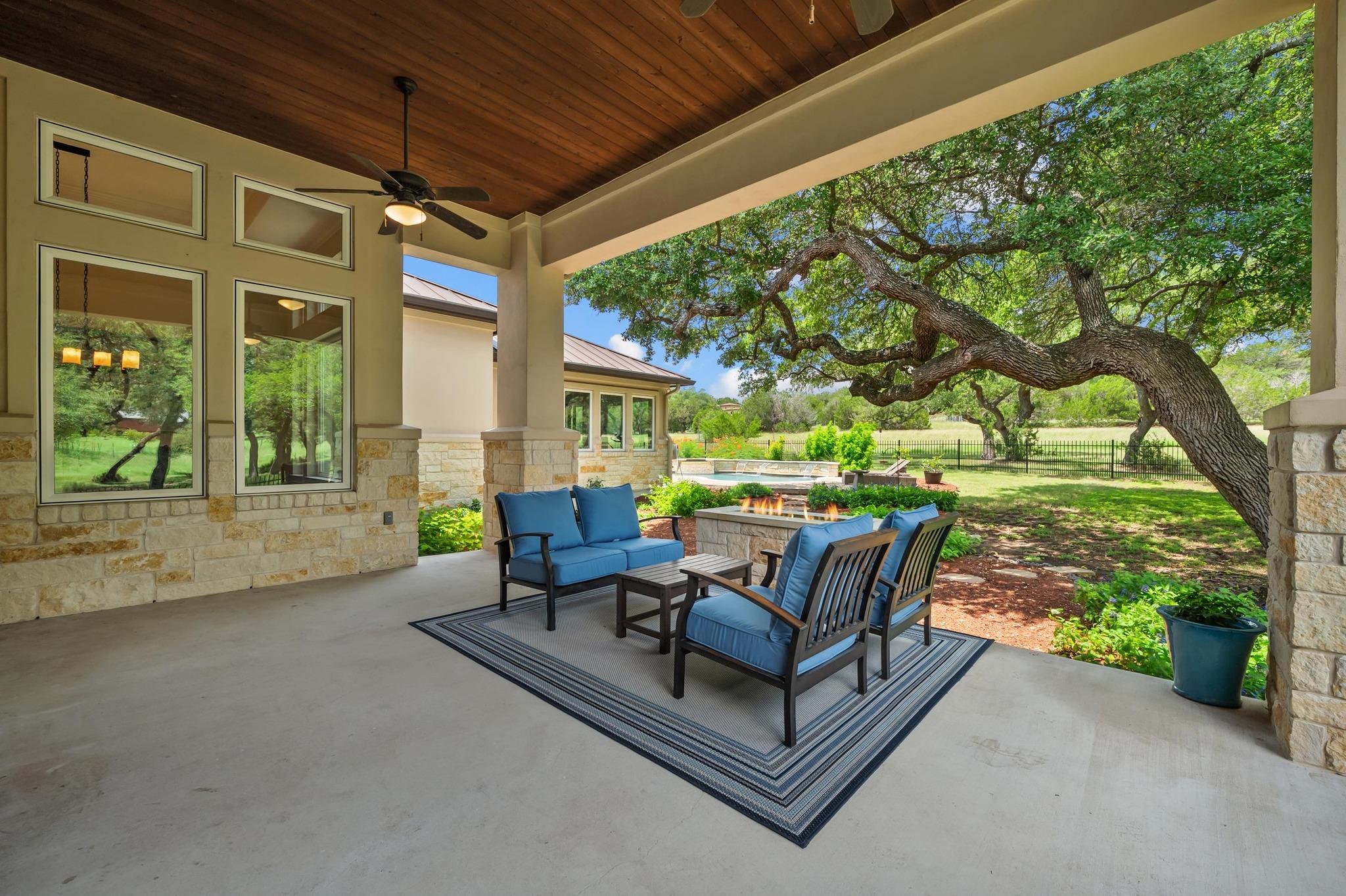 343 Covered Wagon Way Driftwood TX 78619