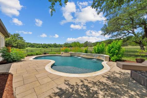 343 Covered Wagon Way Driftwood TX 78619