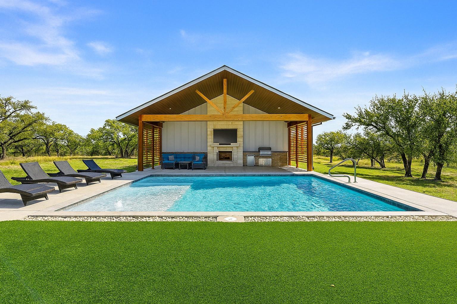 690 Cielo Springs Drive Blanco TX 78606