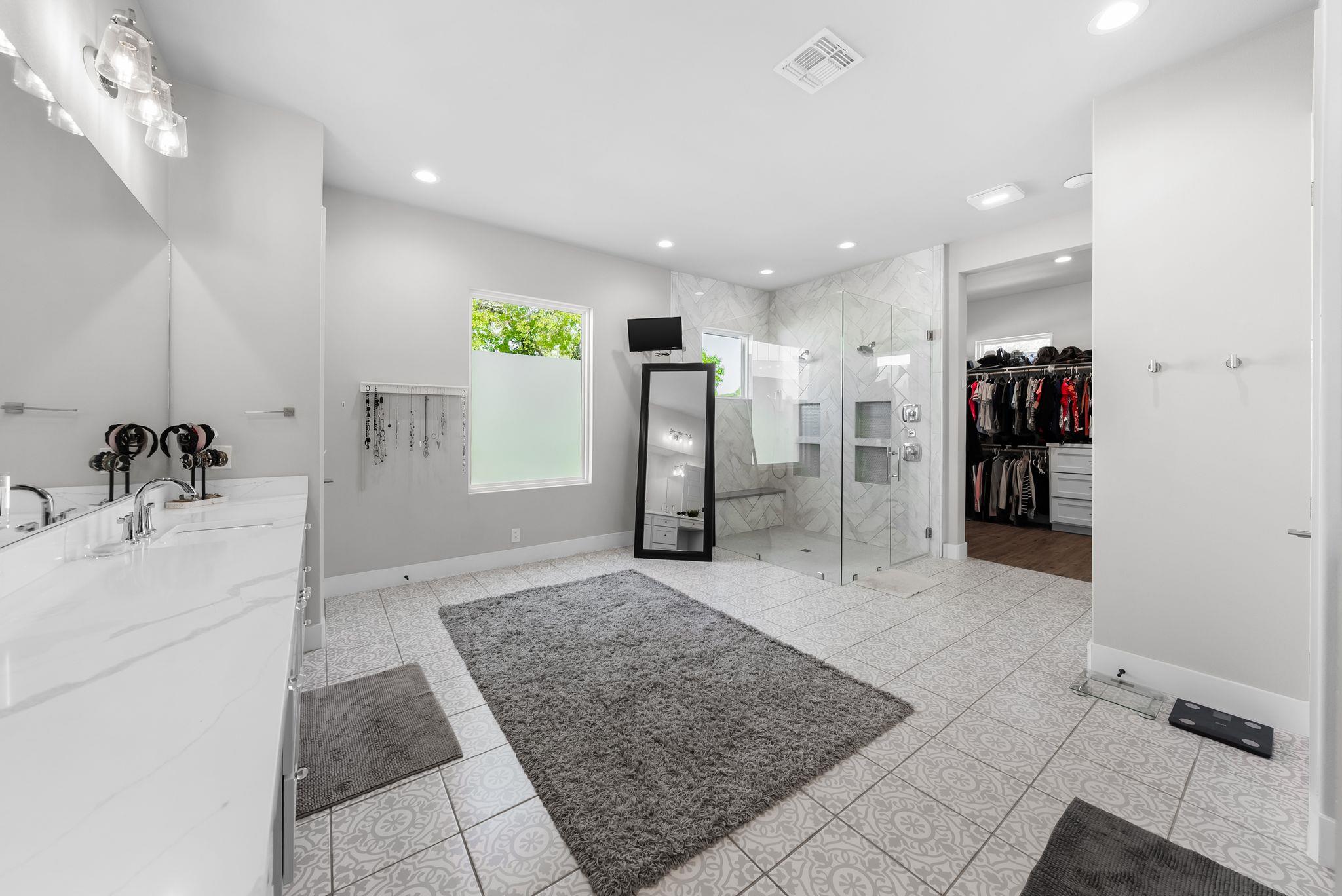 690 Cielo Springs Drive Blanco TX 78606