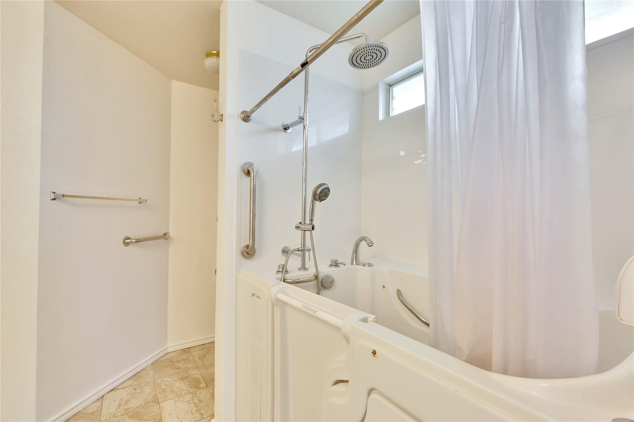 117 Gillespie Lane Elgin TX 78621
