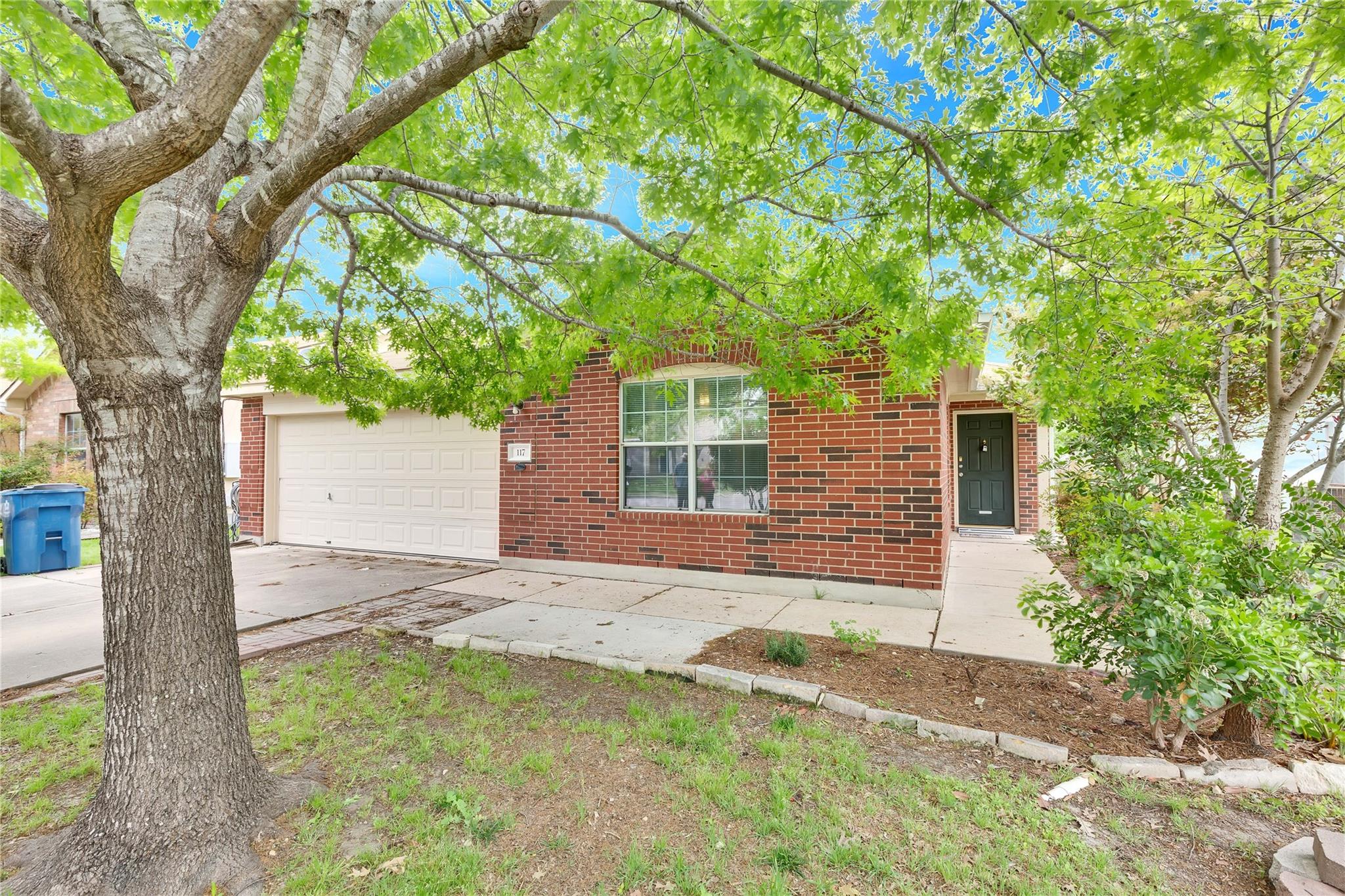 117 Gillespie Lane Elgin TX 78621