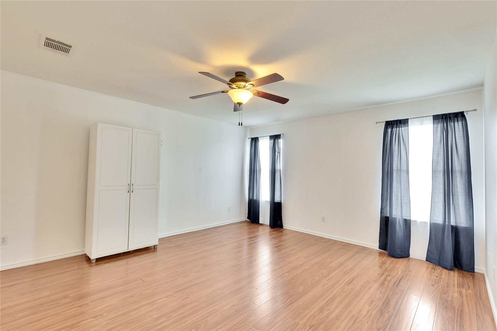 117 Gillespie Lane Elgin TX 78621