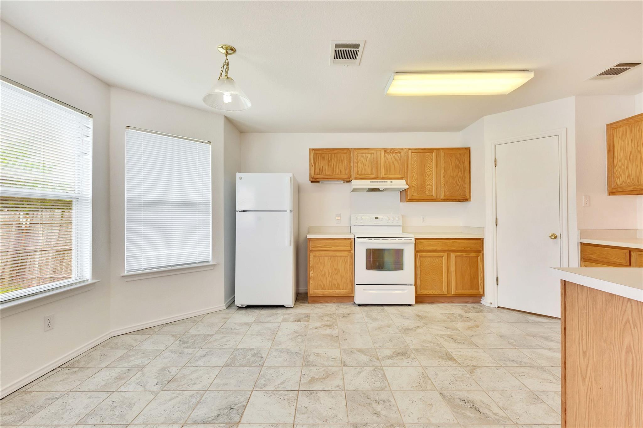 117 Gillespie Lane Elgin TX 78621