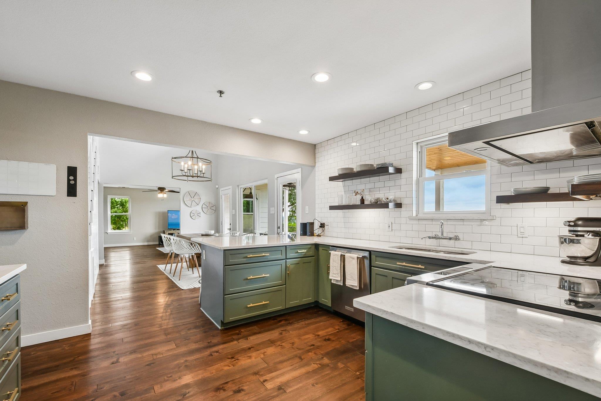 7105 Mountain Trail Austin TX 78732