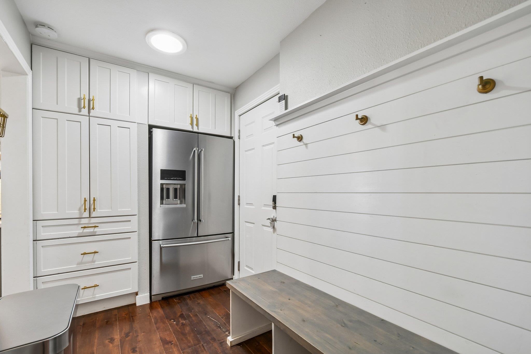 7105 Mountain Trail Austin TX 78732