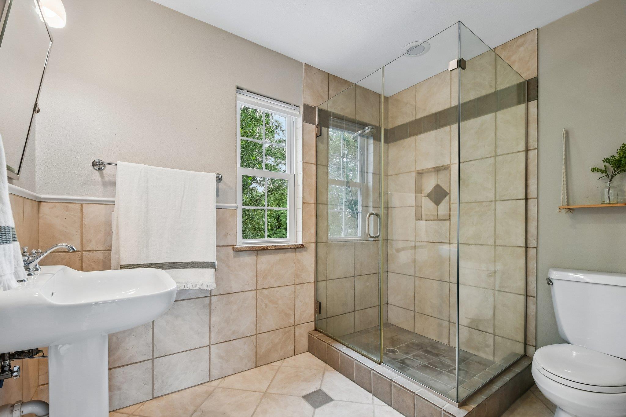 7105 Mountain Trail Austin TX 78732