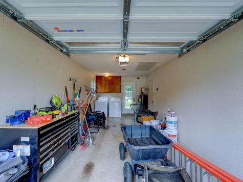 506 West Street Hutto TX 78634