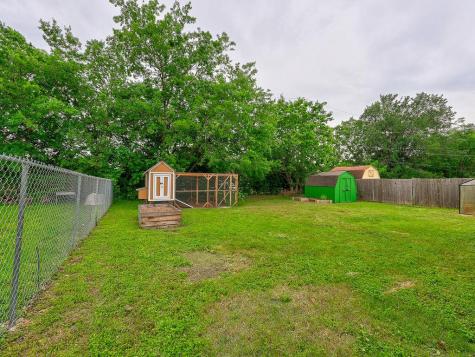 506 West Street Hutto TX 78634