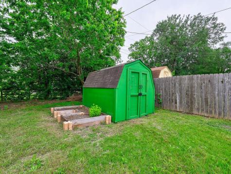 506 West Street Hutto TX 78634