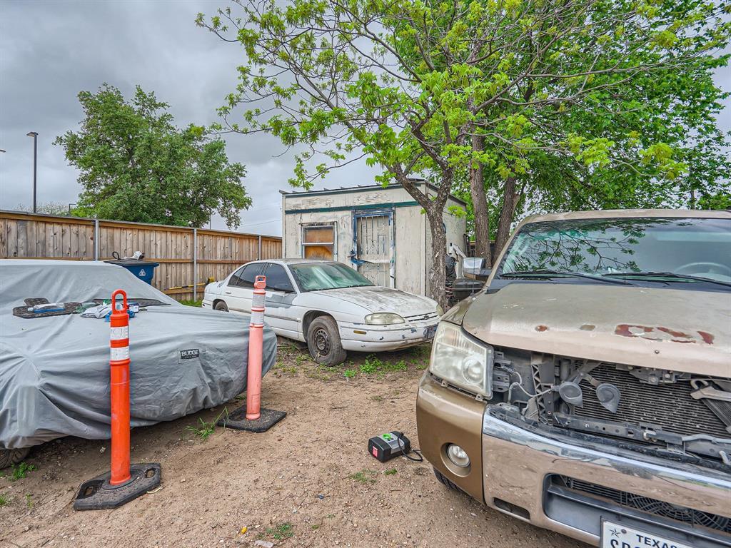 1122 Chicon Street Austin TX 78702