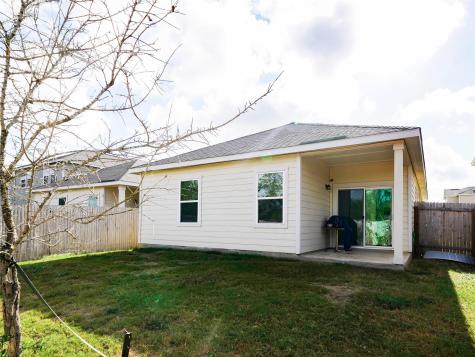 4814 Flying Hooves San Antonio TX 78222