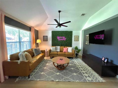 2004 Melissa Oaks Lane Austin TX 78744