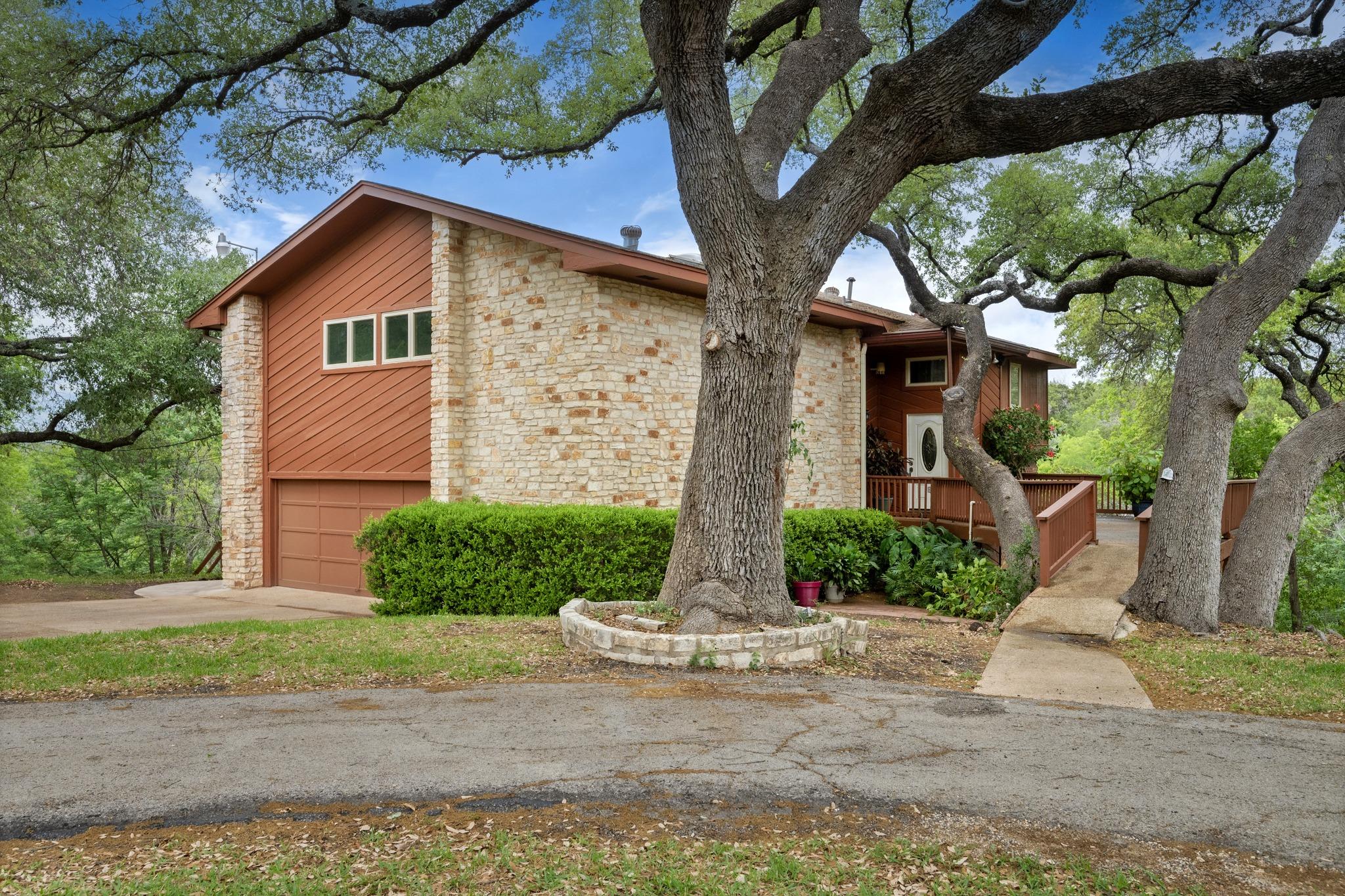 4831 Eck Lane Austin TX 78734