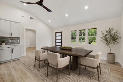 20100 Siesta Shores Drive Spicewood TX 78669