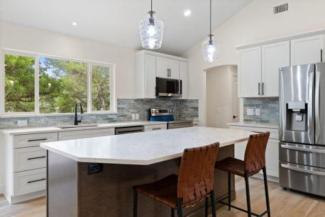 20100 Siesta Shores Drive Spicewood TX 78669