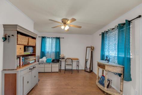 928 Moccasin Trail La Grange TX 78945