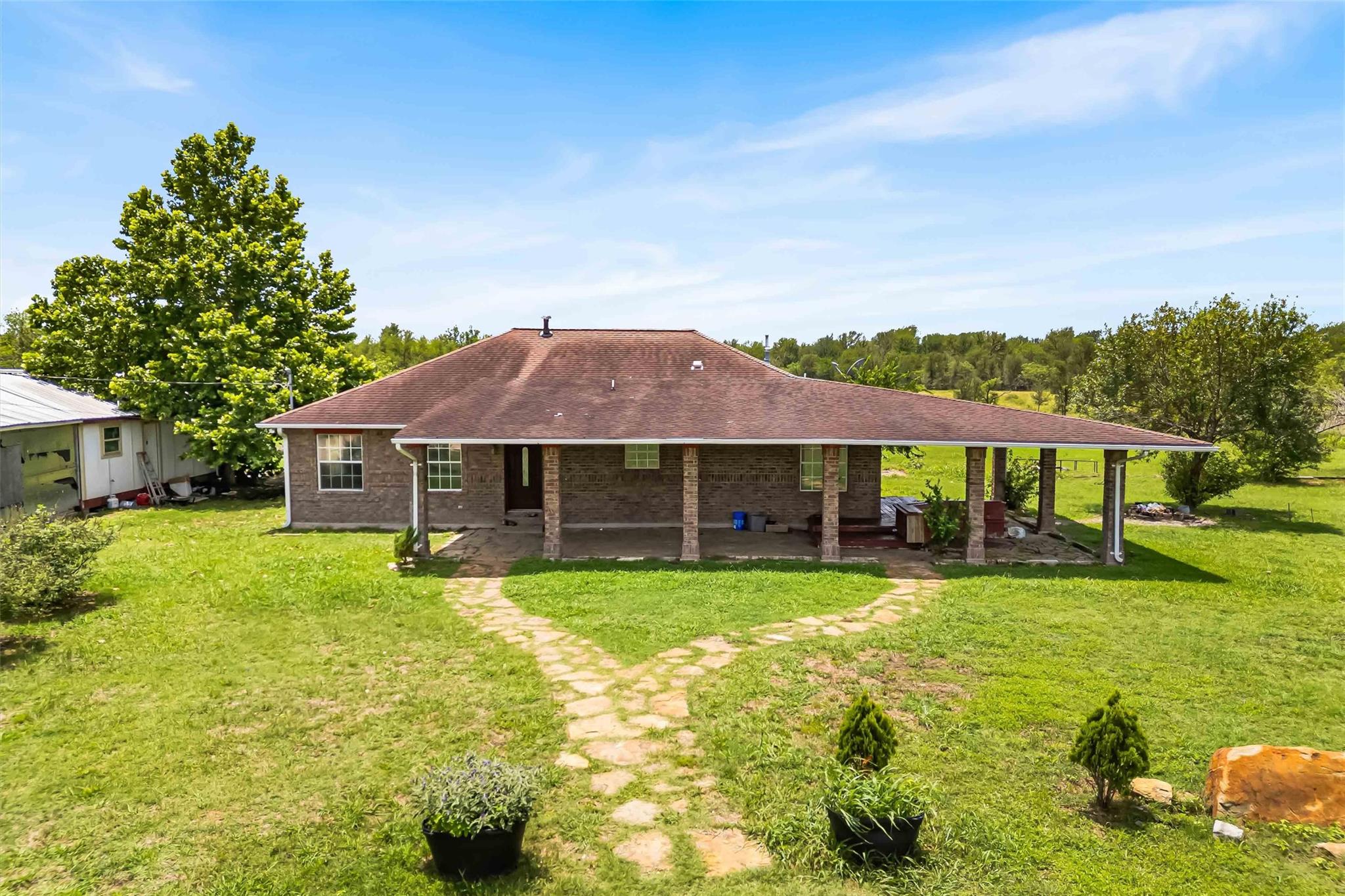 12212 Ballerstedt Road Elgin TX 78621