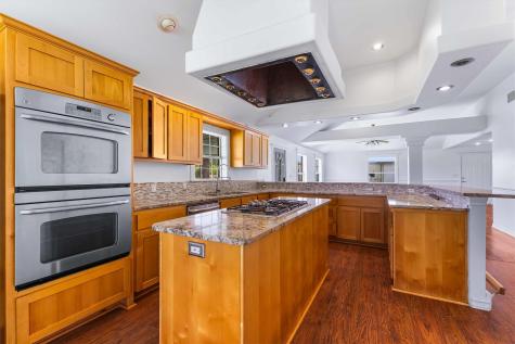 12212 Ballerstedt Road Elgin TX 78621