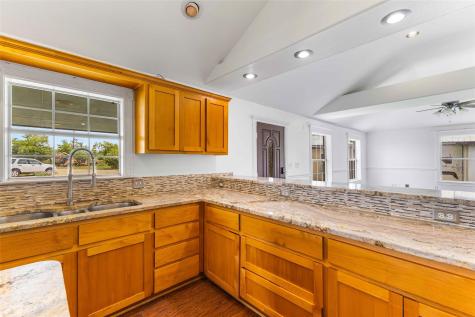 12212 Ballerstedt Road Elgin TX 78621