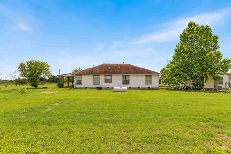 12212 Ballerstedt Road Elgin TX 78621
