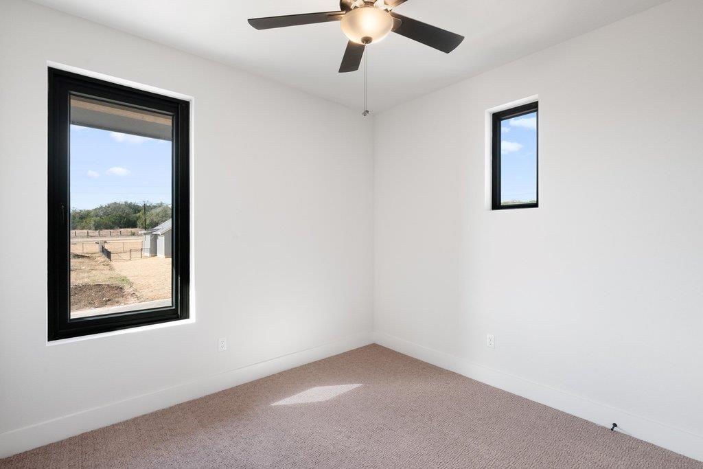 711 N Paleface Ranch Road Spicewood TX 78669
