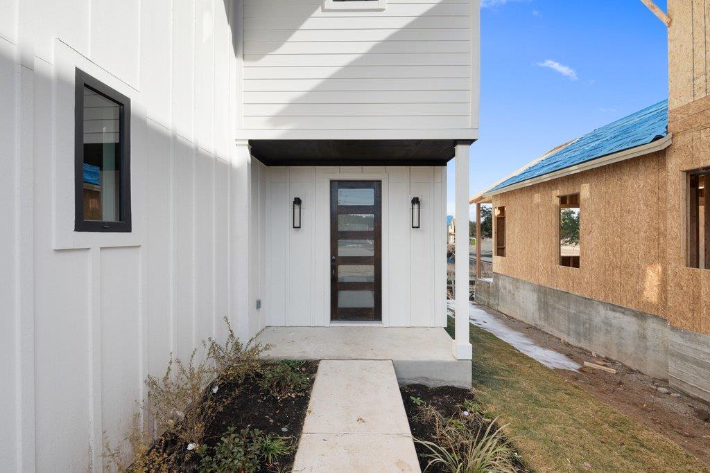 711 N Paleface Ranch Road Spicewood TX 78669