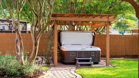 6305 Thirlmare Court Austin TX 78754