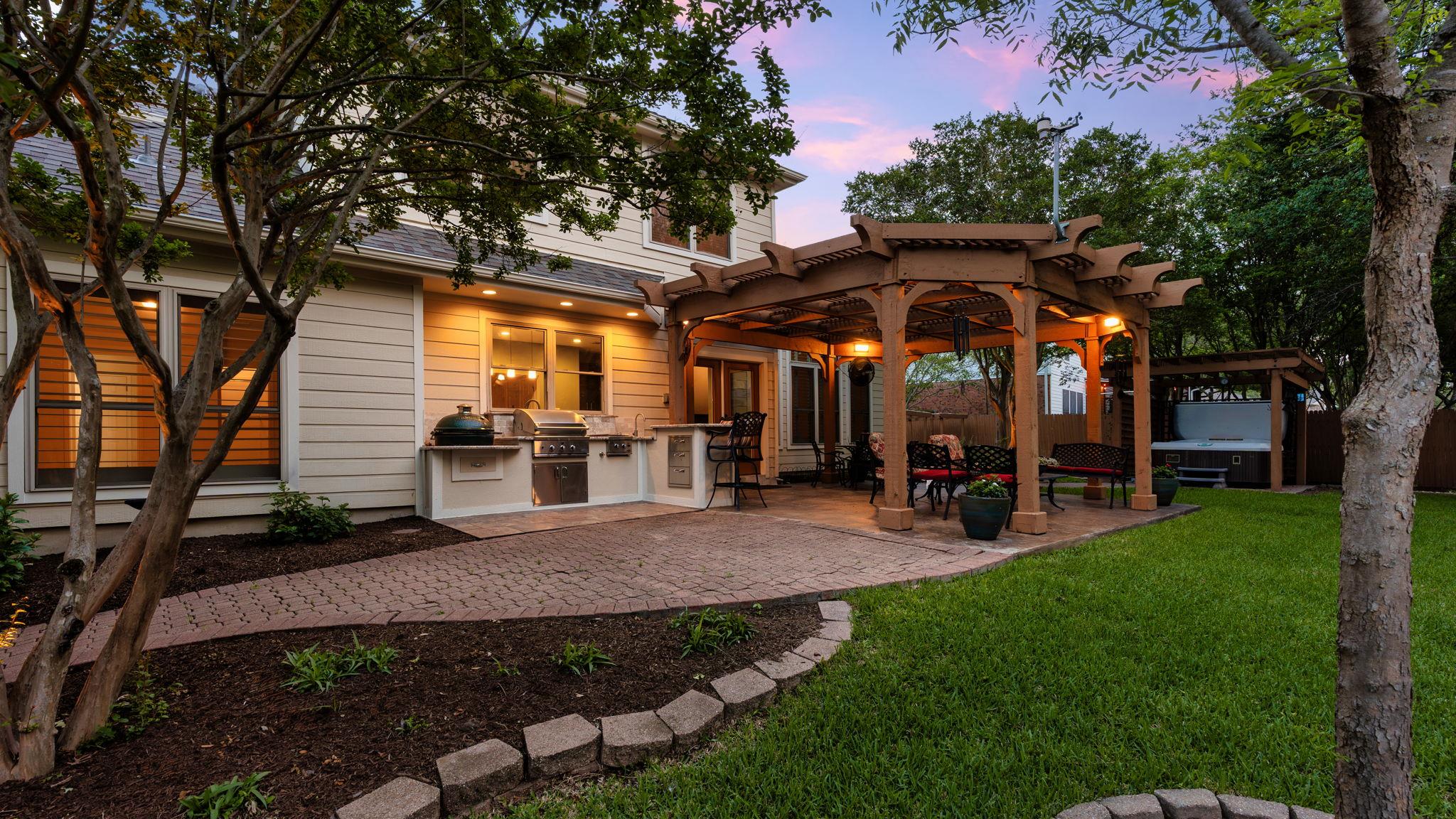 6305 Thirlmare Court Austin TX 78754