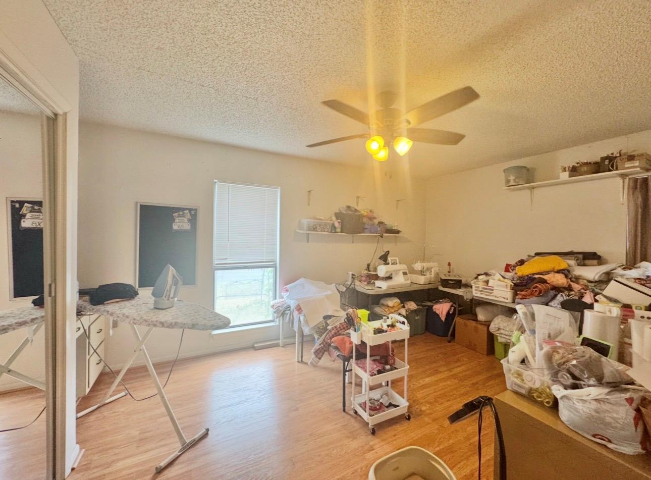 206 Loesch Drive Elgin TX 78621
