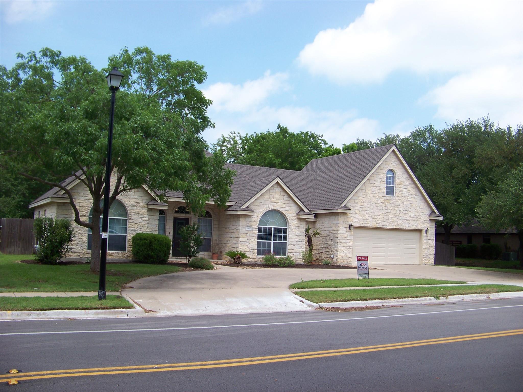 1400 T H Johnson Drive Taylor TX 76574
