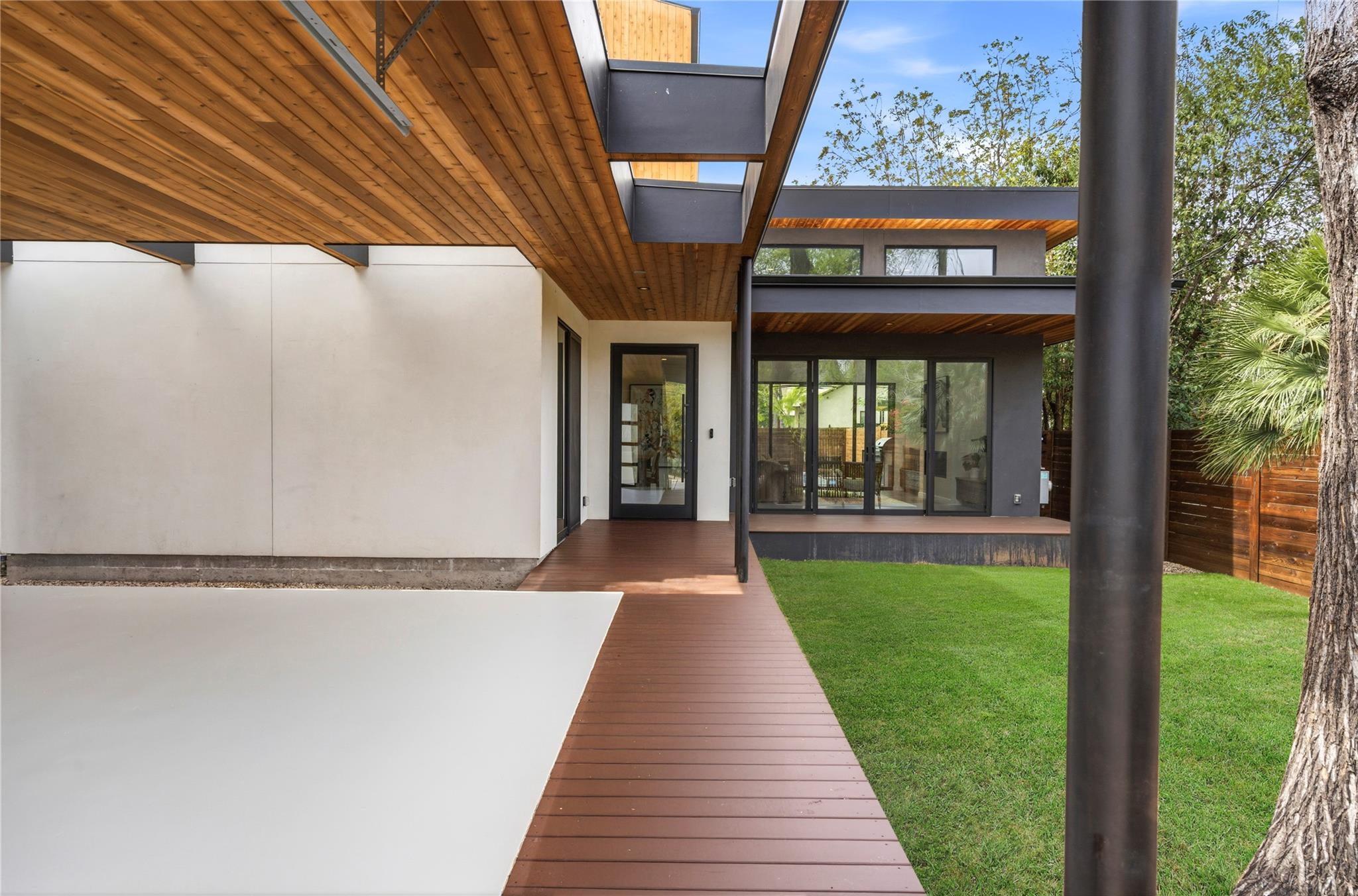 2306 S 2nd Street Austin TX 78704