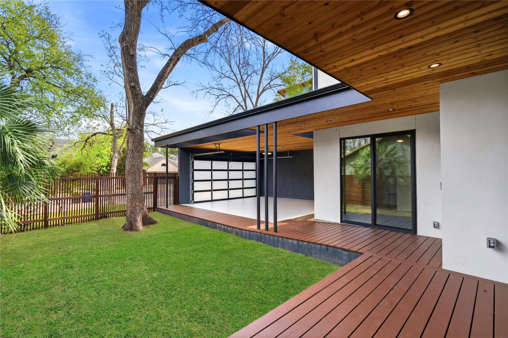 2306 S 2nd Street Austin TX 78704