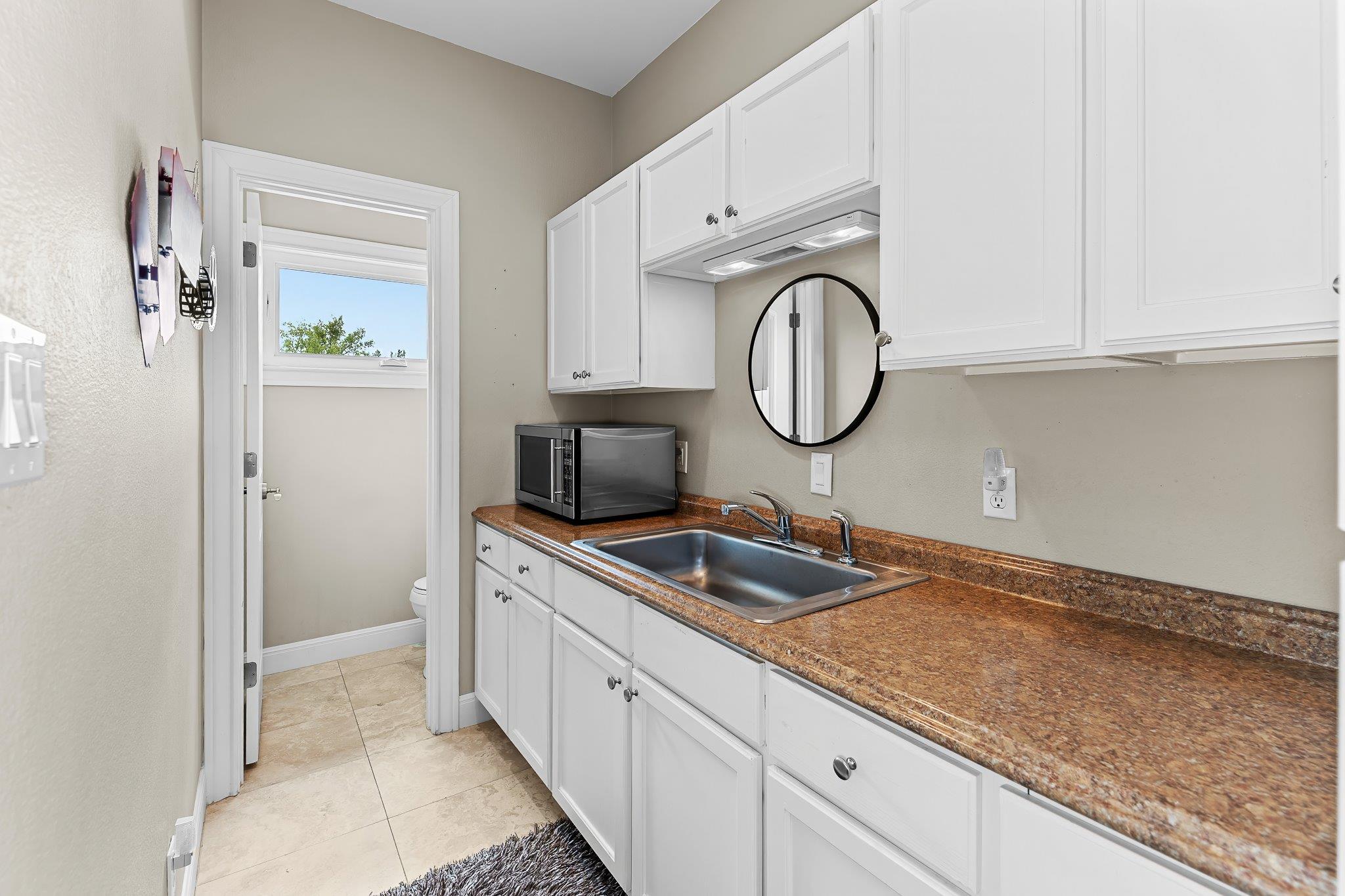 25300 Pedernales Point Drive Spicewood TX 78669