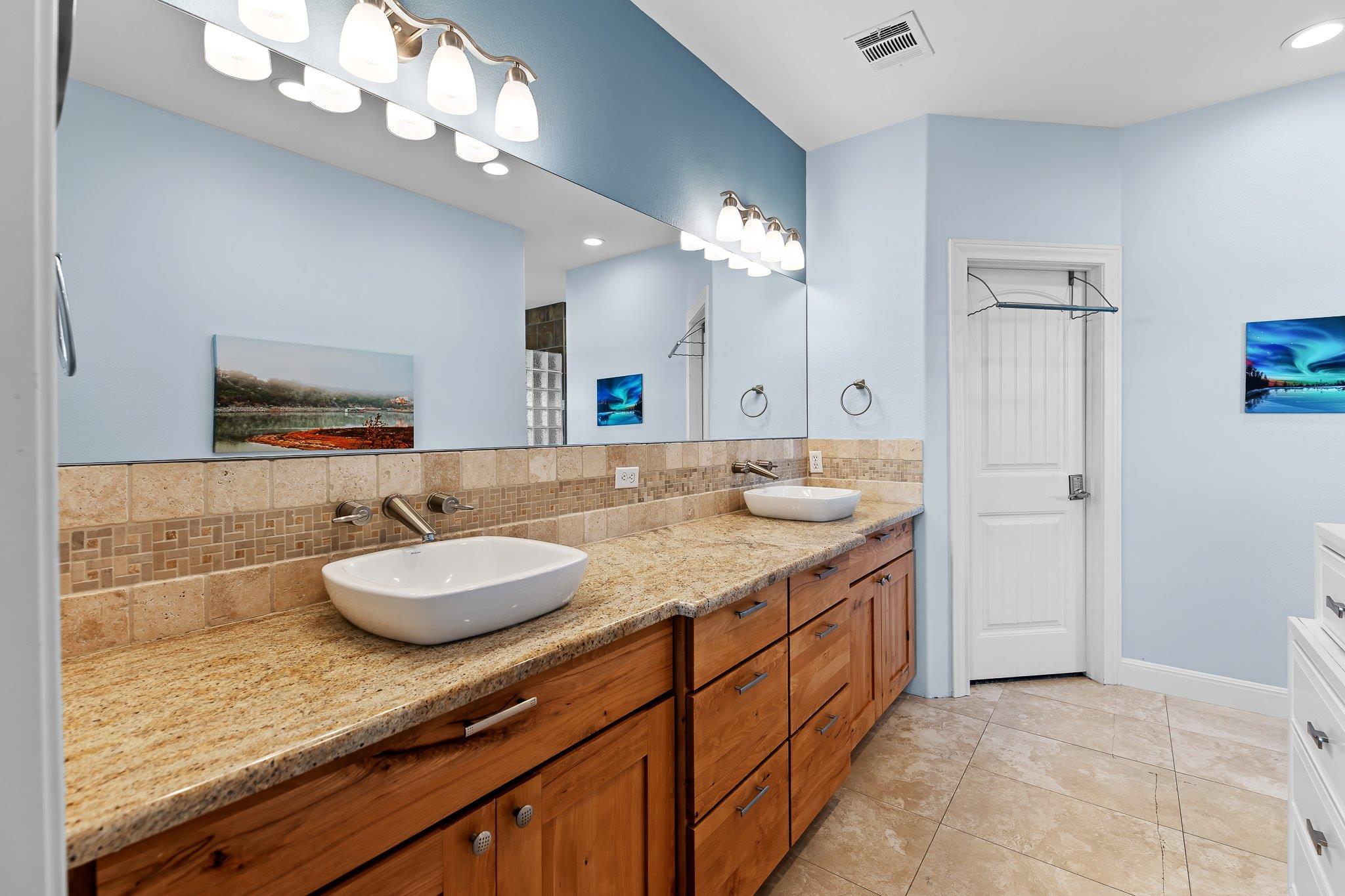 25300 Pedernales Point Drive Spicewood TX 78669
