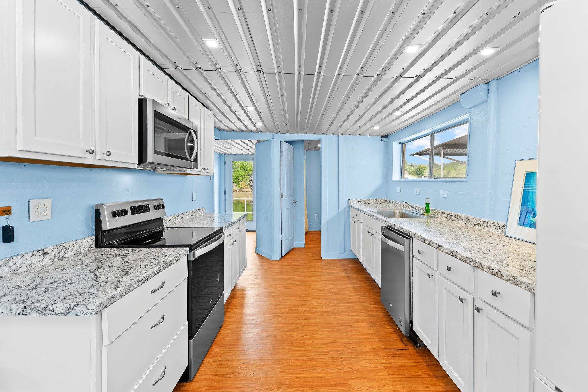 25300 Pedernales Point Drive Spicewood TX 78669