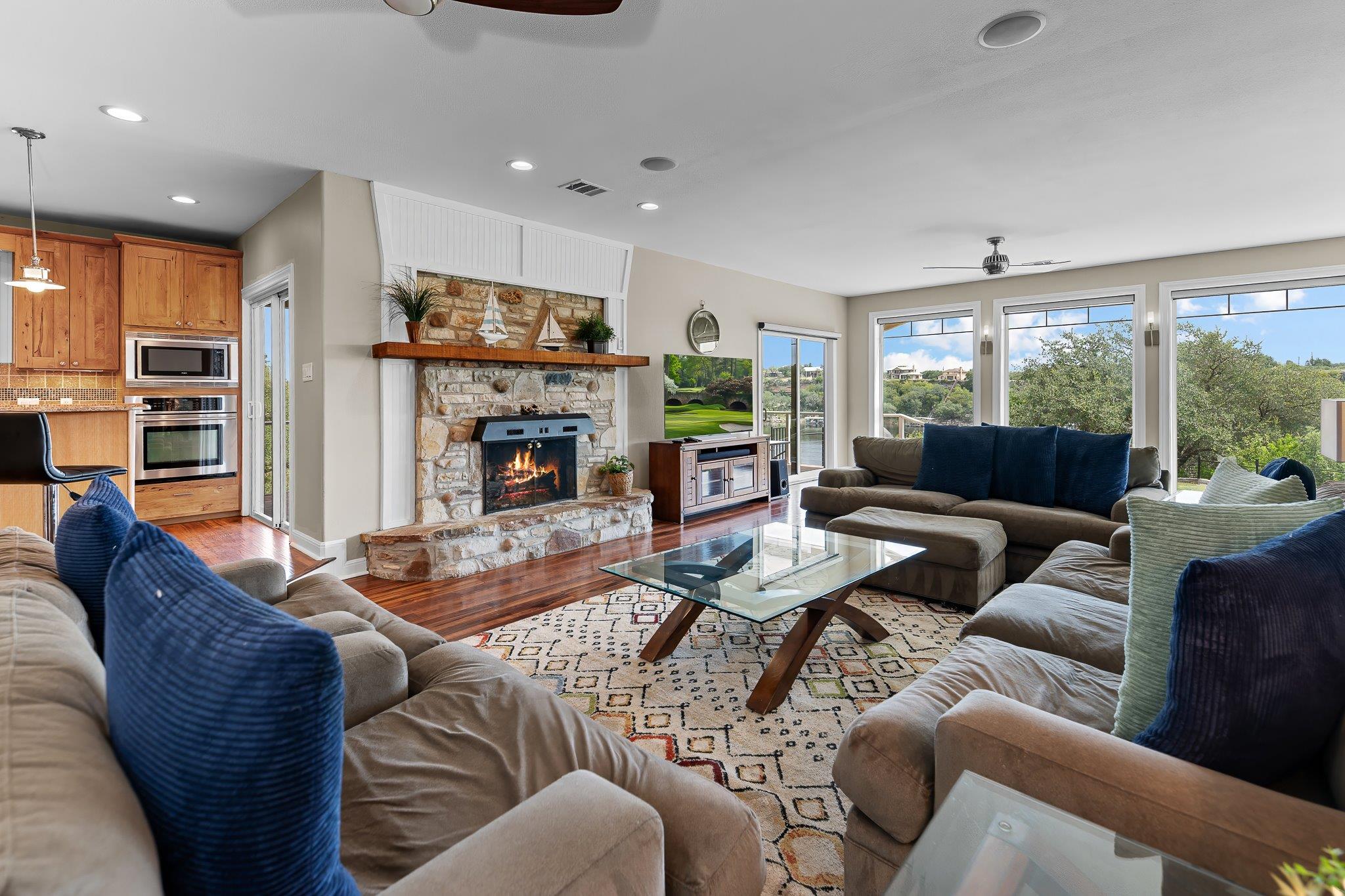 25300 Pedernales Point Drive Spicewood TX 78669