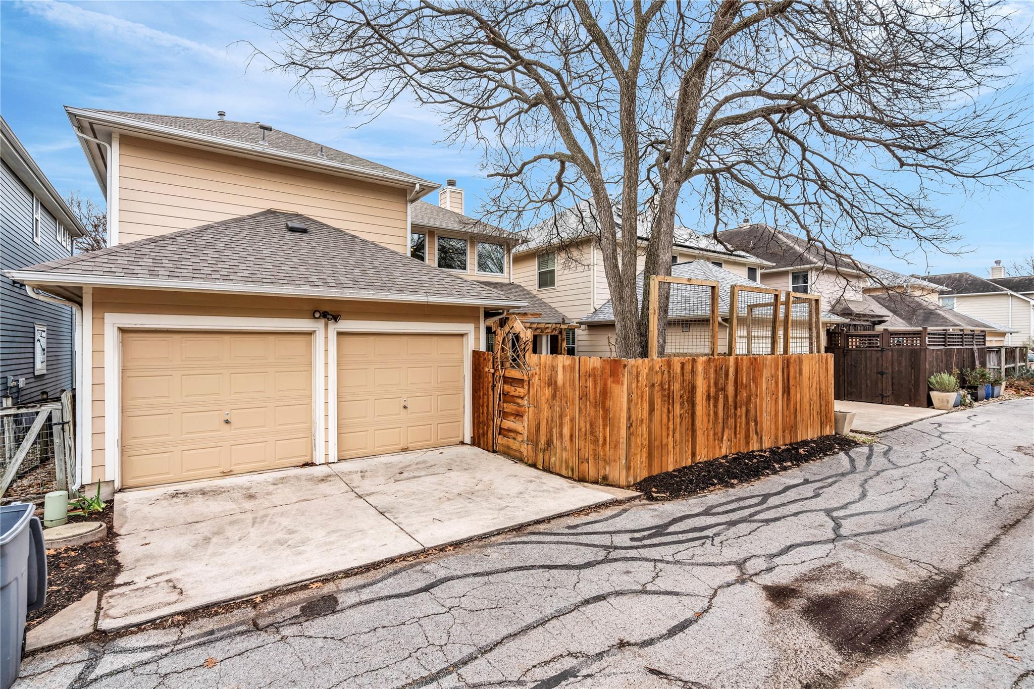 2606 Kinney Oaks Court Austin TX 78704