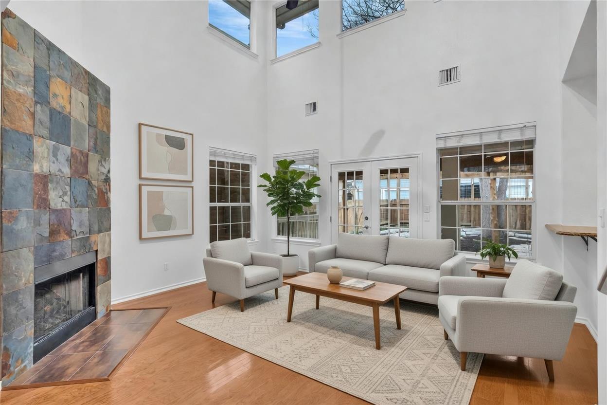 2606 Kinney Oaks Court Austin TX 78704