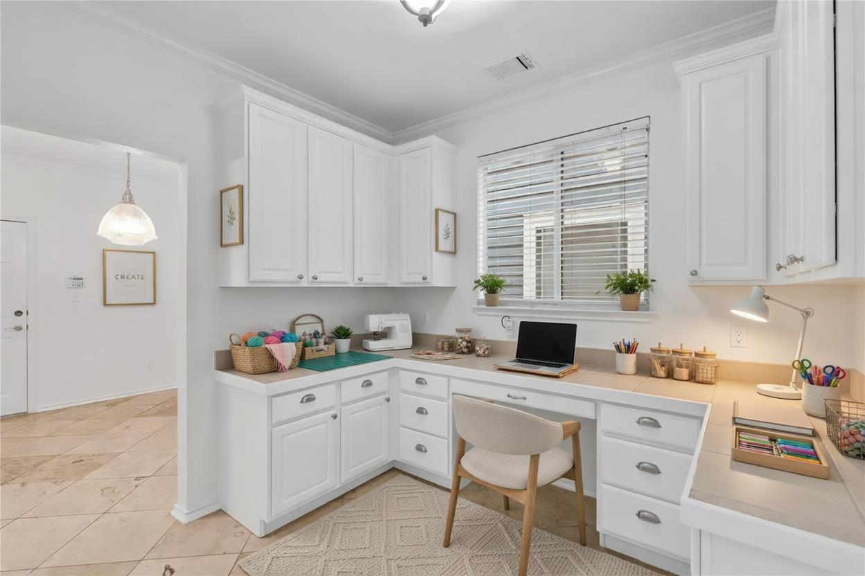 2606 Kinney Oaks Court Austin TX 78704