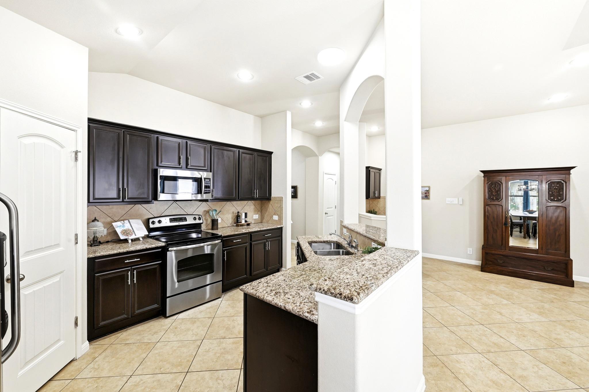 1204 Kingston Lacy Boulevard Pflugerville TX 78660