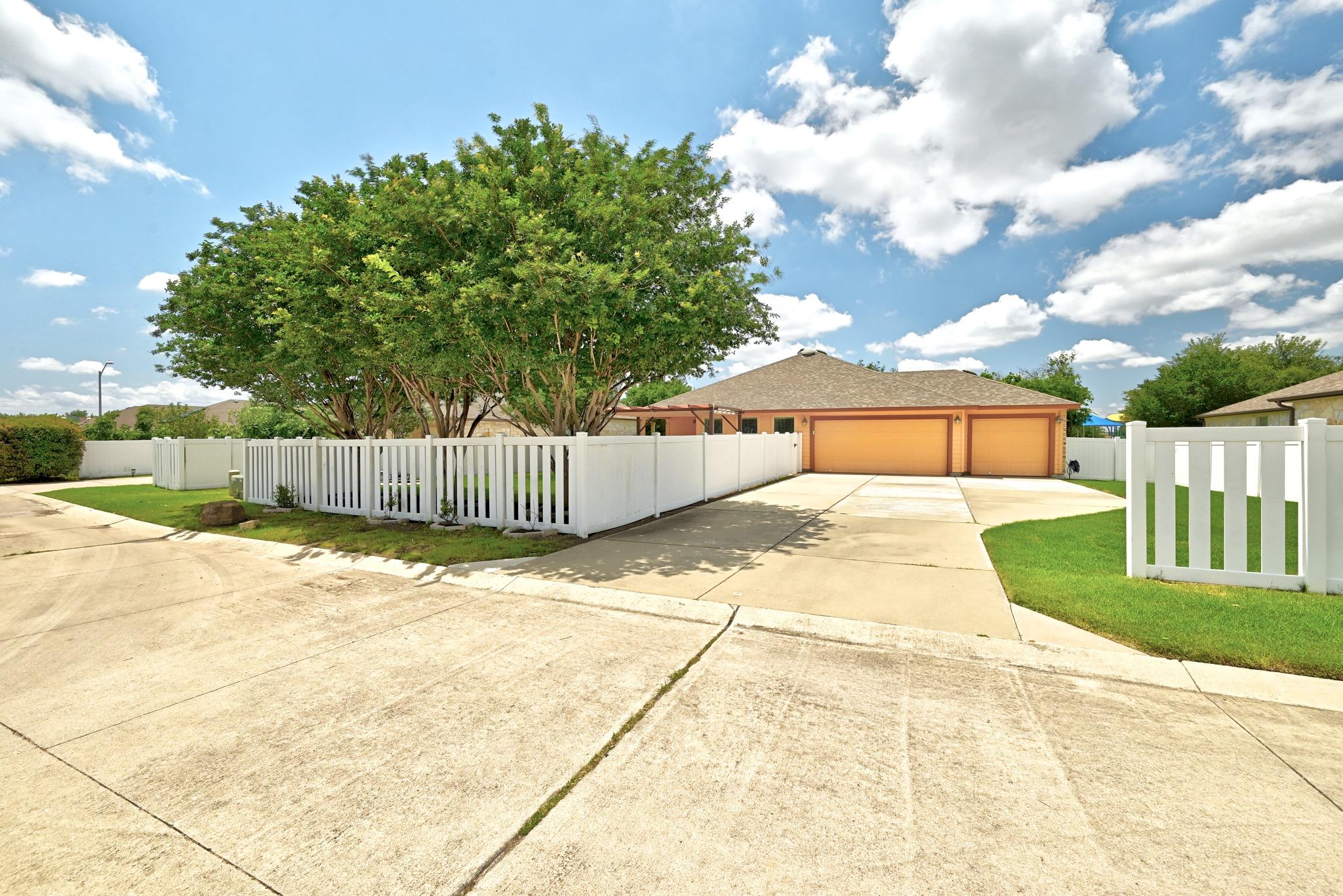 1204 Kingston Lacy Boulevard Pflugerville TX 78660