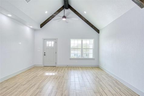 1103 Martingale Trail Spring Branch TX 78070