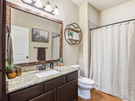 1211 Copperhead Road Seguin TX 78155