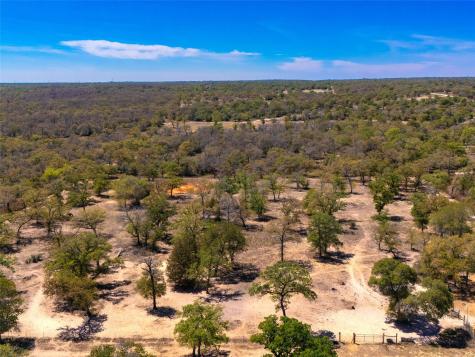 1211 Copperhead Road Seguin TX 78155