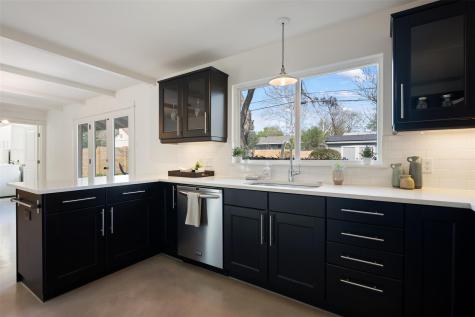 5507 Mapleleaf Drive Austin TX 78723