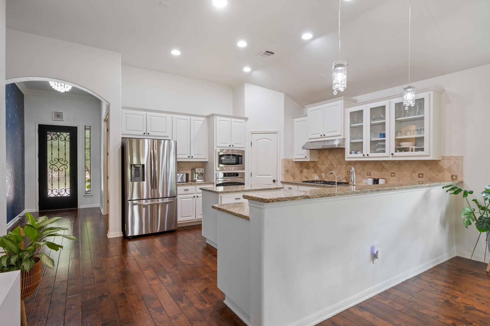4220 Tambre Bend Austin TX 78738