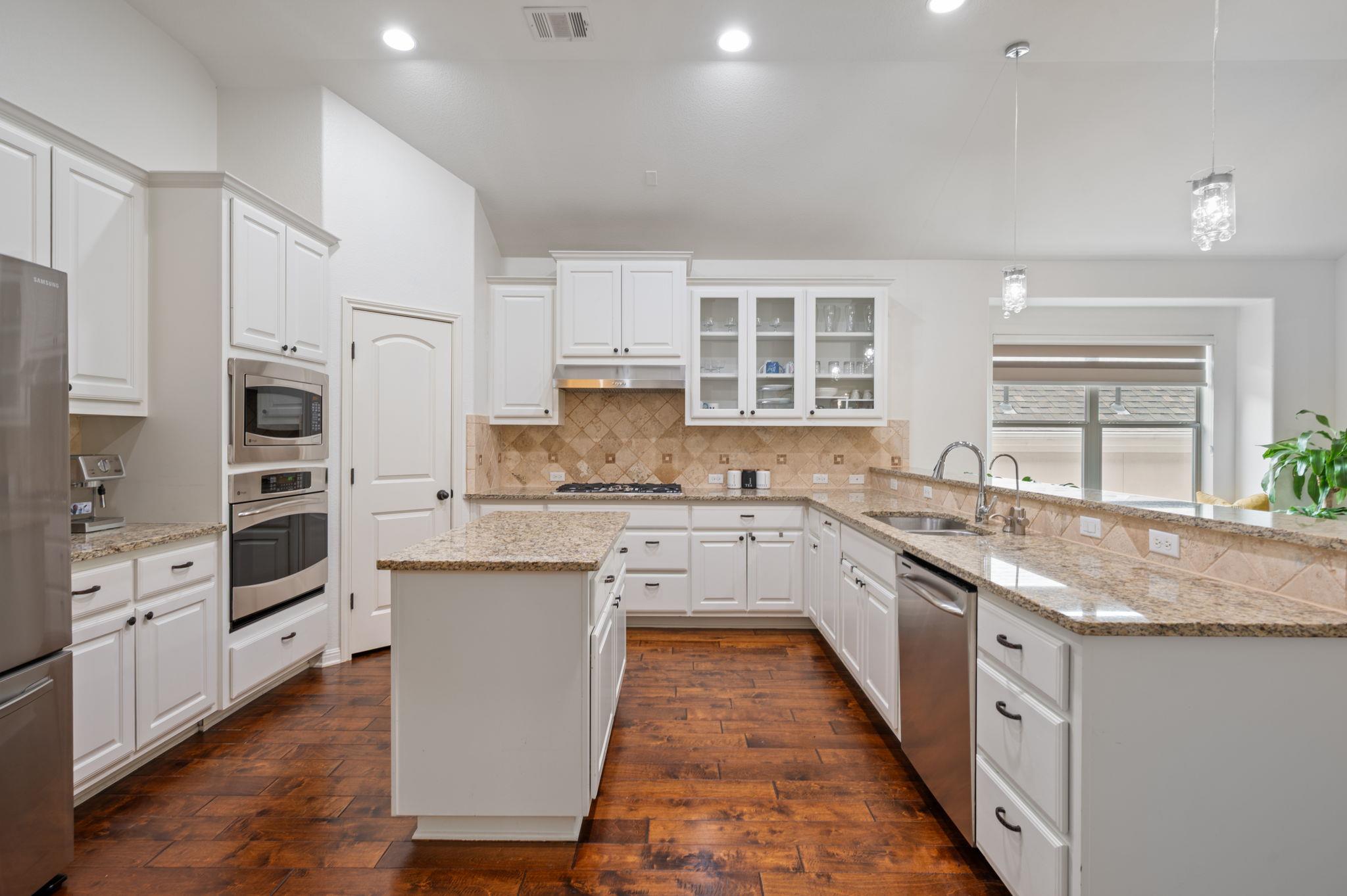 4220 Tambre Bend Austin TX 78738
